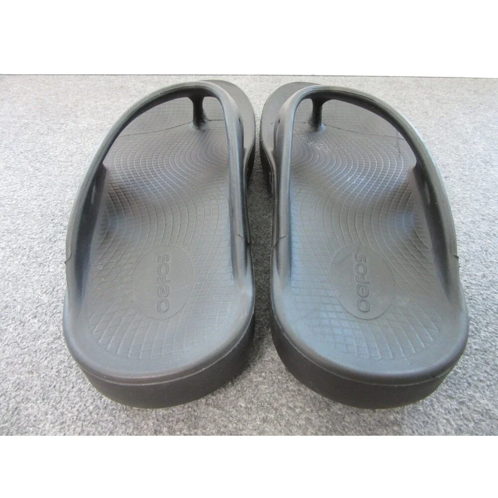 OOFOS Unisex Thong Sandal Size M9 W11 EU42 Black OOahh Sport Recovery Slide